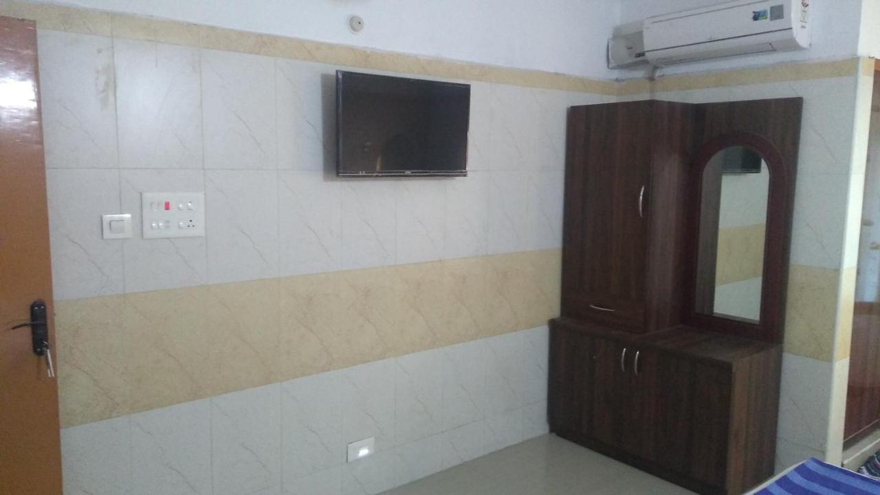 Hôtel Sdd Residency à Tiruvannāmalai Extérieur photo